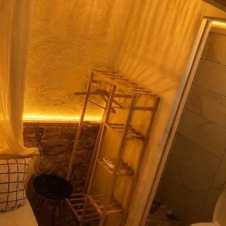 Hotel Usta X Cirak Butik