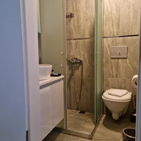 Usta X Cirak Butik Hotel Alaçatı
