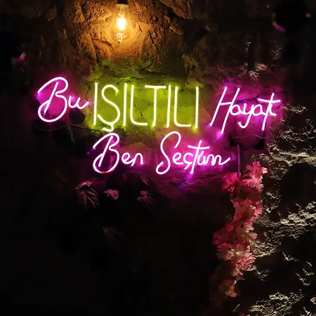 Usta X Cirak Butik * Alaçatı